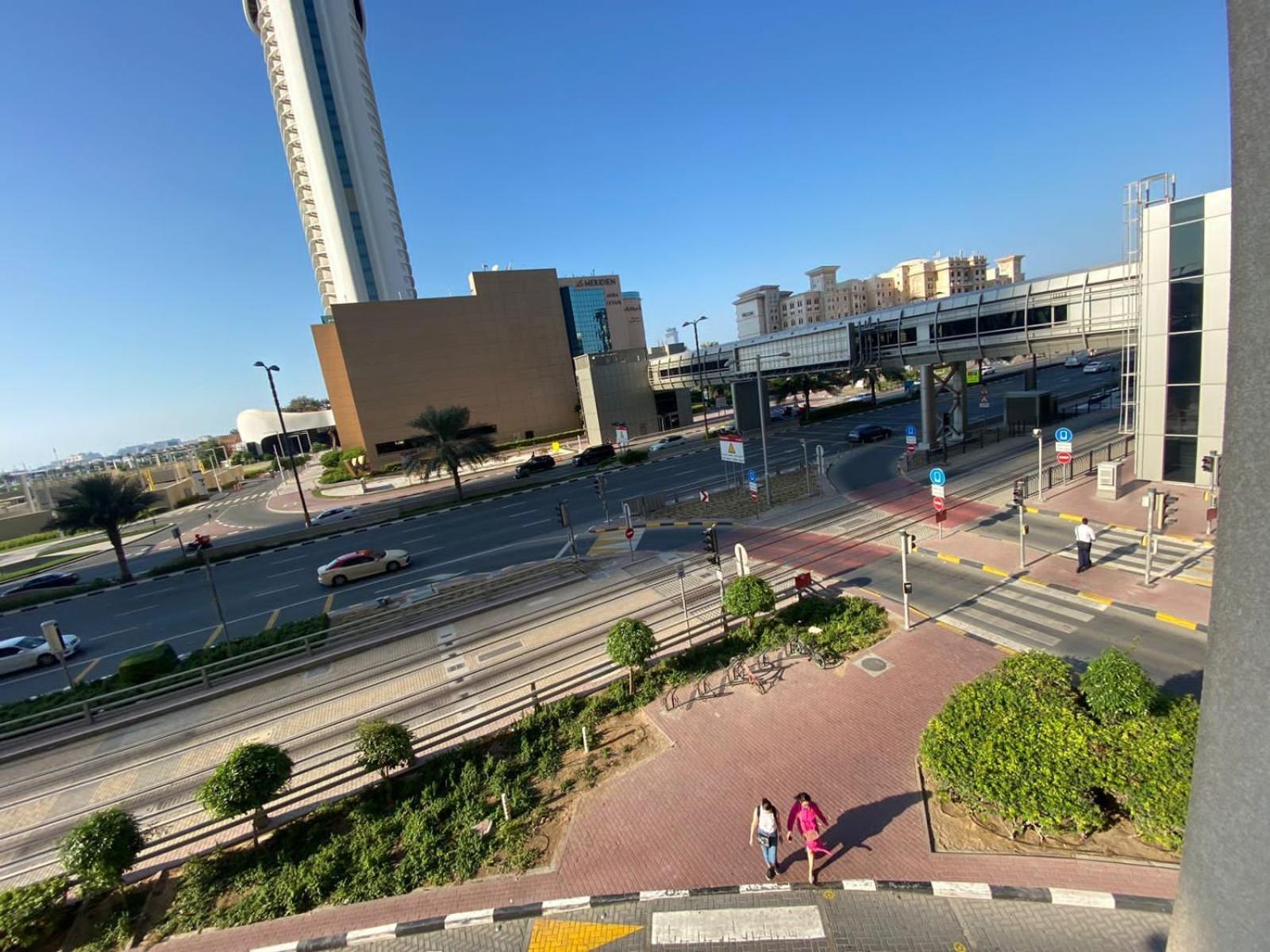 Nice Single Rooms For "Girls" Only In Dubai, Marina Exterior foto
