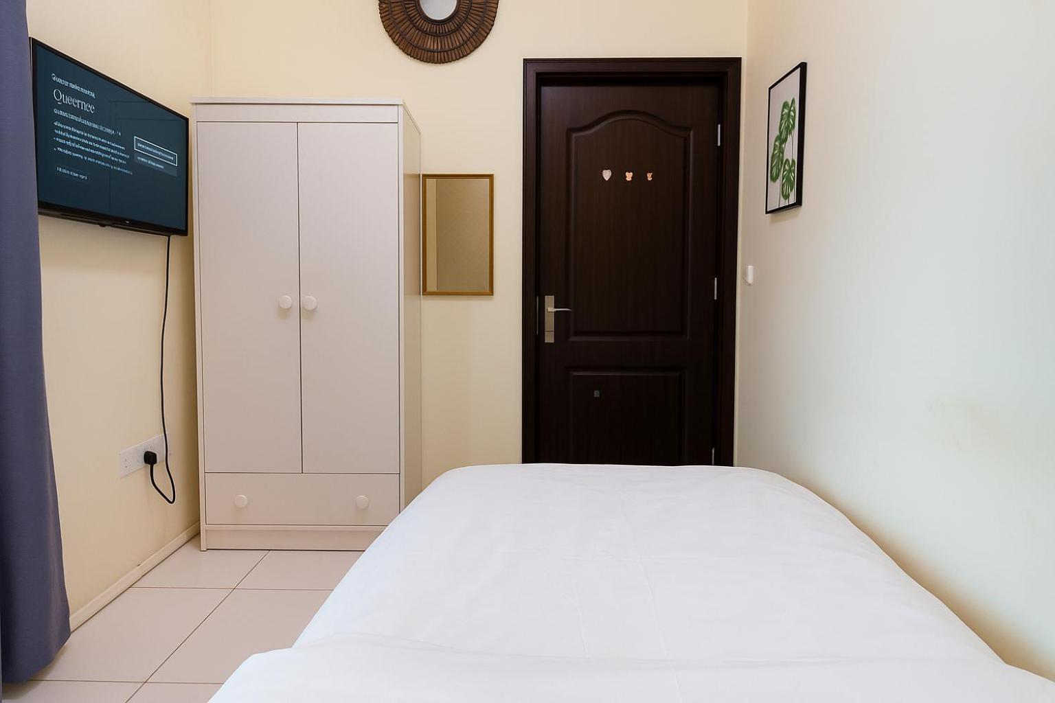 Nice Single Rooms For "Girls" Only In Dubai, Marina Exterior foto