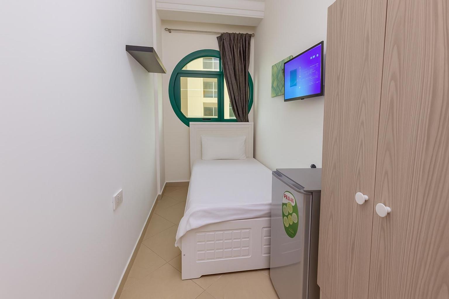 Nice Single Rooms For "Girls" Only In Dubai, Marina Exterior foto