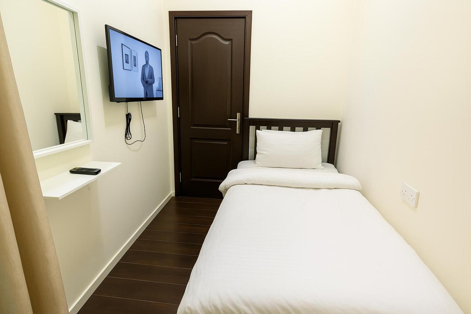 Nice Single Rooms For "Girls" Only In Dubai, Marina Exterior foto