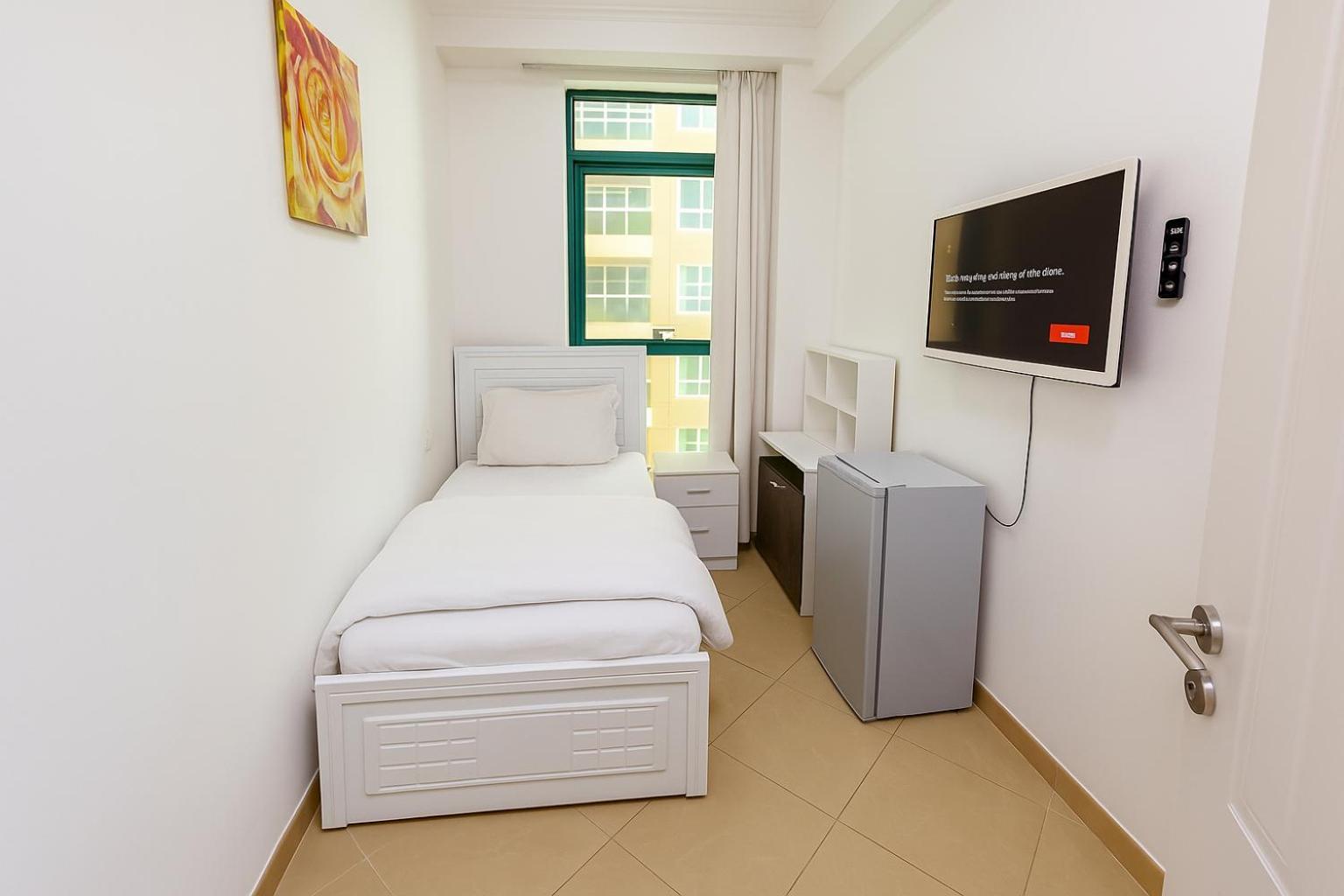 Nice Single Rooms For "Girls" Only In Dubai, Marina Exterior foto